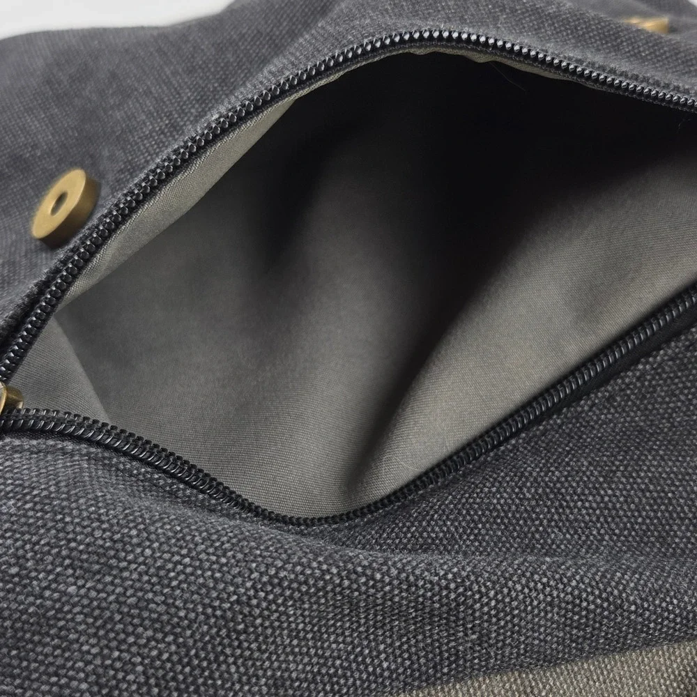 Scruffy Dog Trading Co Crossbody Small Messenger Bag Black Grey Canvas Rugged